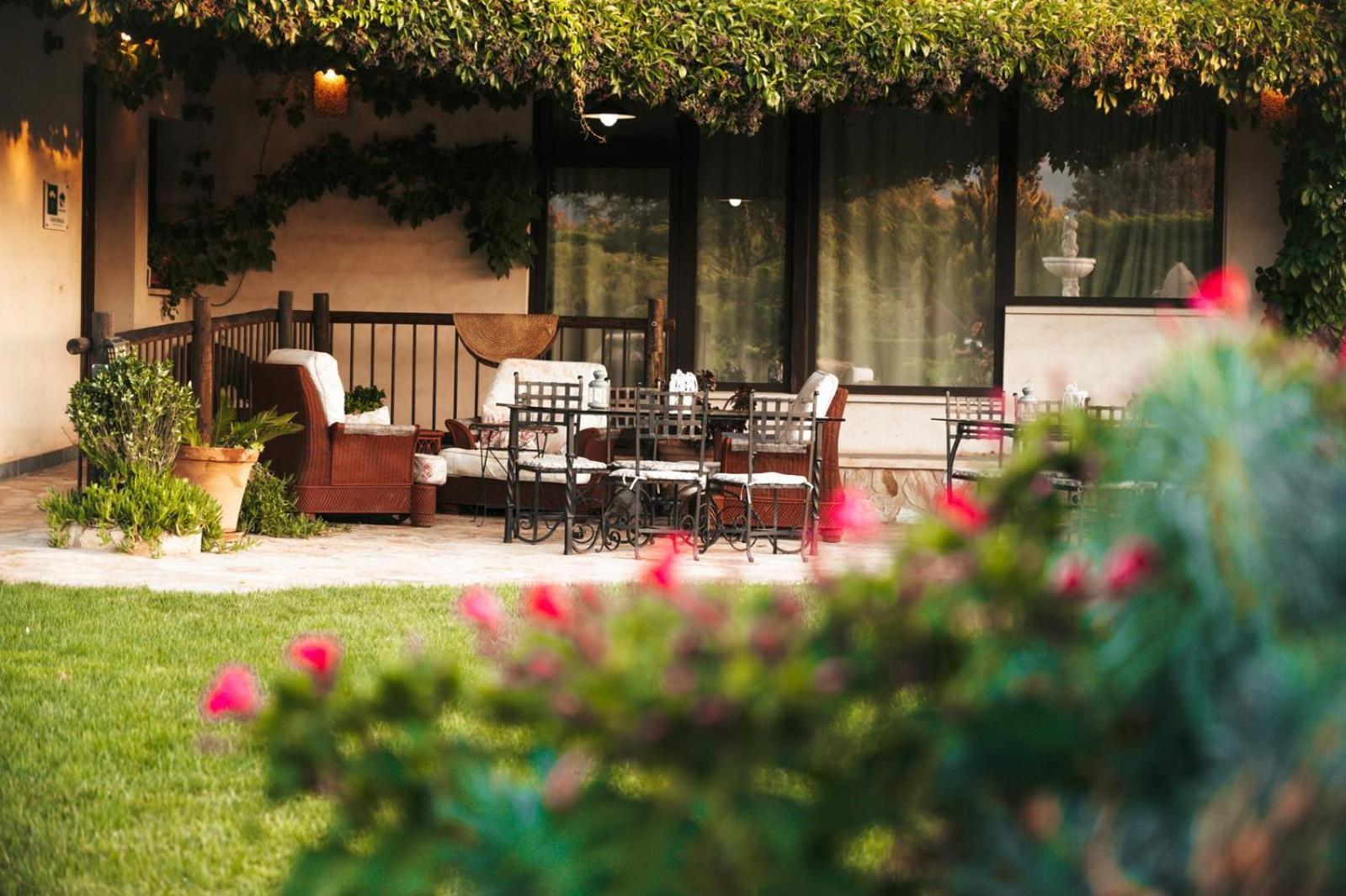 Finca Los Pajaros Cerca De Puy Du Fou Toledo Navahermosa  Rum bild